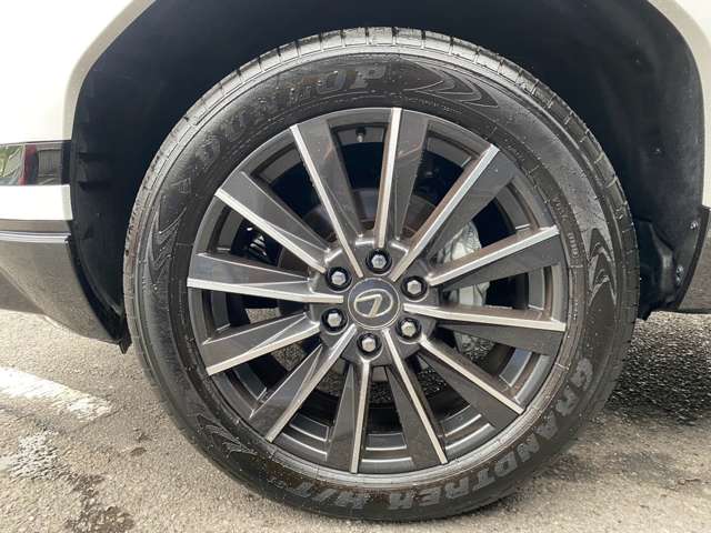 レクサス ＧＸ５５０ ５５０ バージョンＬ ４ＷＤ R7年 () 99
