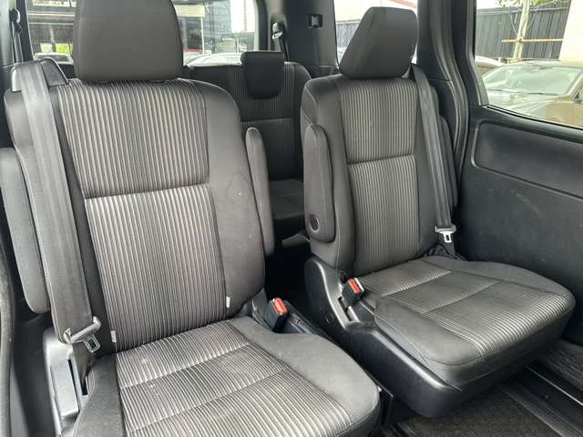 トヨタ ヴォクシー ２．０ ＺＳ H29年 (関東) 99