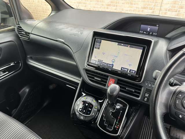 トヨタ ヴォクシー ２．０ ＺＳ H29年 (関東) 99