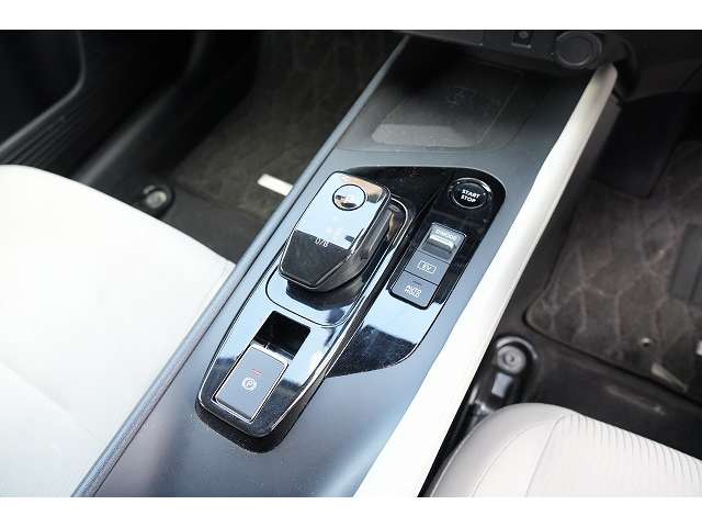 日産 ノート １．２ Ｘ エアリーグレー エディション R3年 (関東) 99