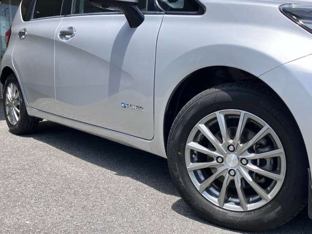 日産 ノート １．２ Ｅ－ＰＯＷＥＲ Ｘ H29年 (九州・沖縄) 99