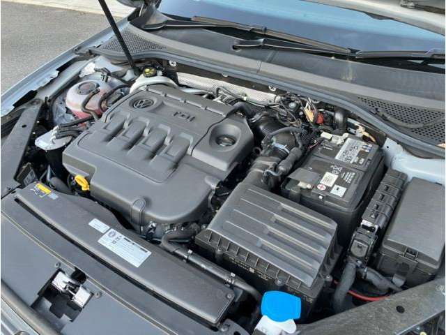フォルクスワーゲン パサートヴァリアント ＴＤＩ ハイライン ディーゼルターボ R2年 () 99