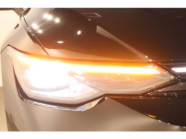 フォルクスワーゲン ゴルフＲ Ｒ ブラック エディション ４ＷＤ R7年 (近畿) 99