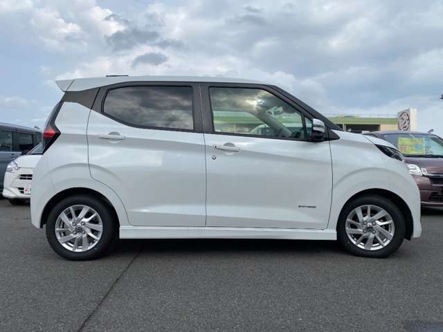 日産 デイズ ６６０ ハイウェイスターＸ R4年 (近畿) 99