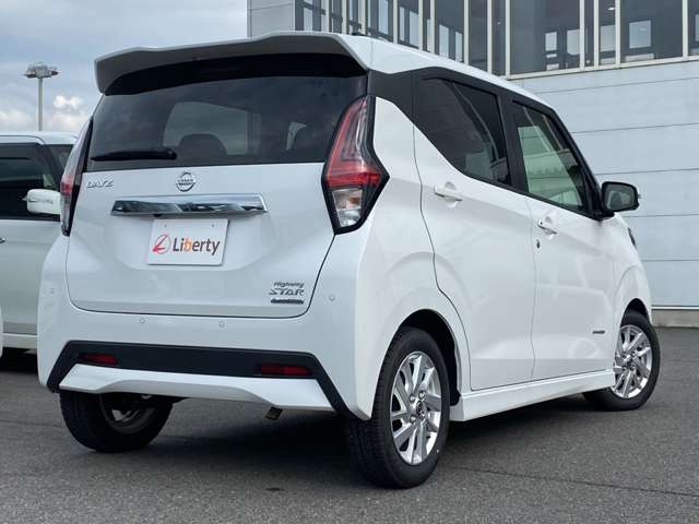 日産 デイズ ６６０ ハイウェイスターＸ R4年 (近畿) 99