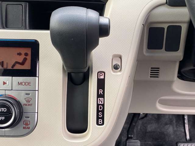 ダイハツ ムーヴ ６６０ Ｘ リミテッドＩＩ ＳＡＩＩＩ R2年 (近畿) 99