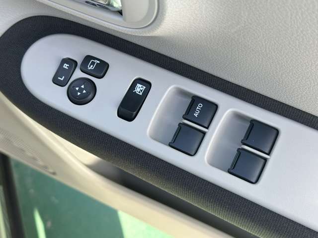 スズキ アルトラパン　ＬＣ ＬＣ ６６０ ハイブリッド Ｘ R8年 () 99