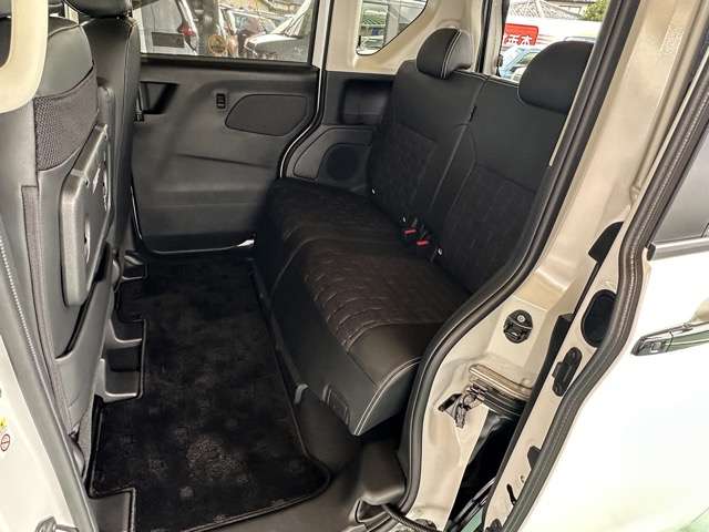 三菱 デリカ　ミニ ６６０ Ｔ プレミアム リミテッド エディション ４ＷＤ R7年 () 99
