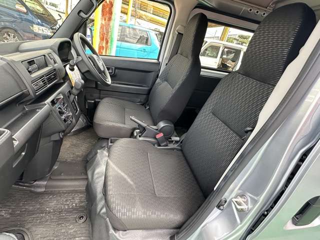 ダイハツ ハイゼットカーゴ ６６０ デラックス R8年 () 99