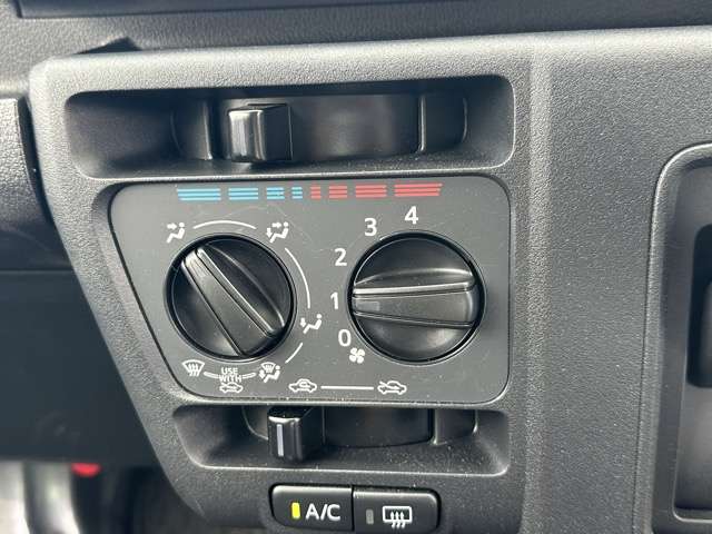 ダイハツ ハイゼットカーゴ ６６０ デラックス R8年 () 99