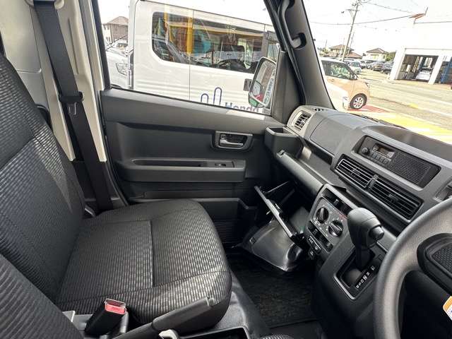 ダイハツ ハイゼットカーゴ ６６０ デラックス R8年 () 99