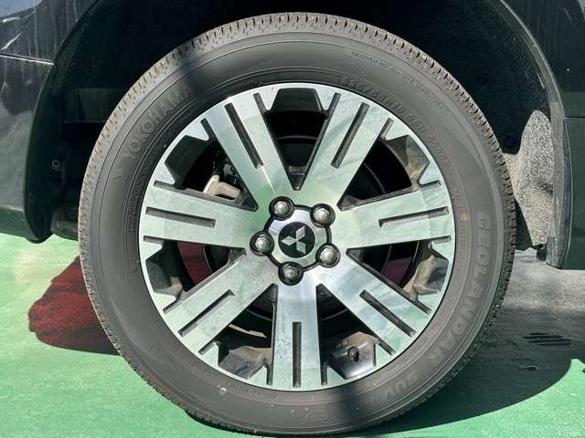 三菱 デリカ　Ｄ：５ ２．２ Ｐ ディーゼルターボ ４ＷＤ R7年 () 99