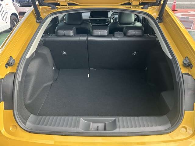 トヨタ プリウス ２．０ Ｚ R5年 () 99