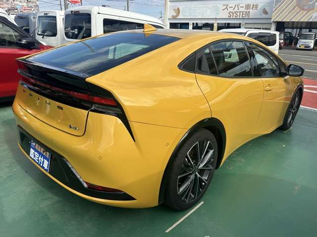 トヨタ プリウス ２．０ Ｚ R5年 () 99