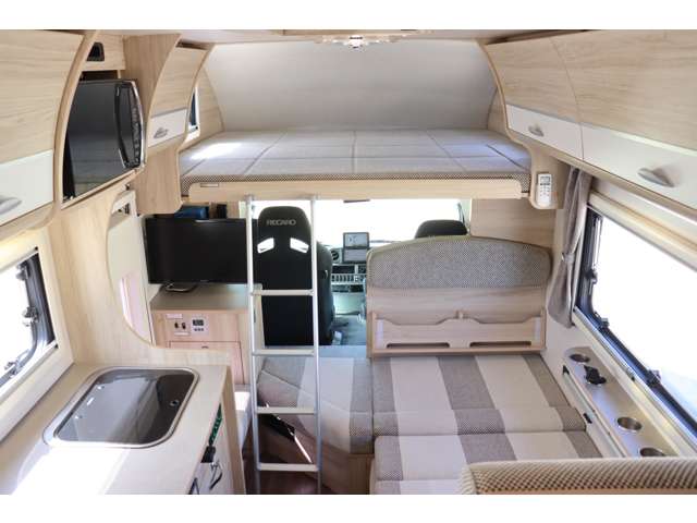 トヨタ カムロード ナッツＲＶ R3年 () 99
