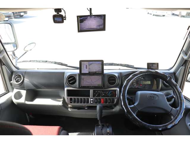 トヨタ カムロード ナッツＲＶ R3年 () 99
