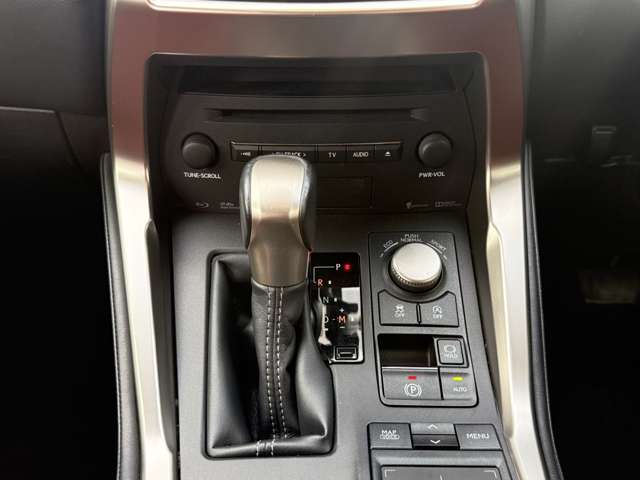 レクサス ＮＸ２００ｔ ２００Ｔ H26年 (甲信越・北陸) 99