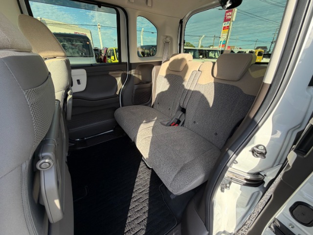 ホンダ Ｎ　ＢＯＸ ６６０ Ｌ R5年 (九州・沖縄) 99