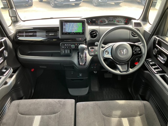 ホンダ Ｎ　ＢＯＸ カスタム ６６０ Ｌ R5年 (九州・沖縄) 99