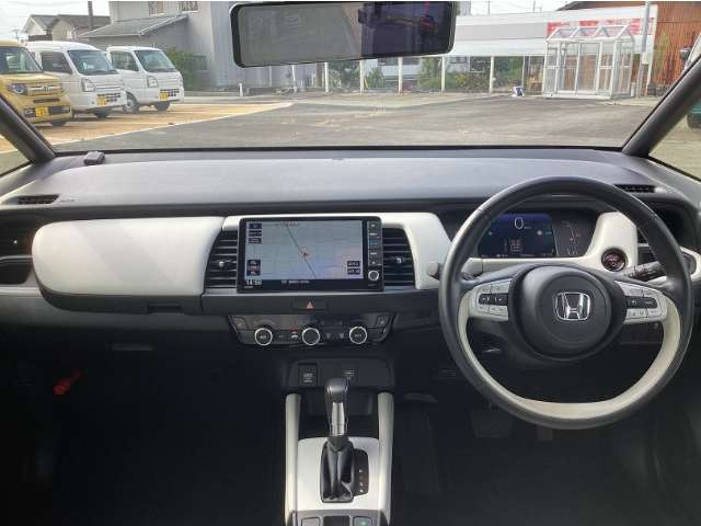 ホンダ フィット　ハイブリッド １．５ Ｅ：ＨＥＶ ホーム R5年 () 99