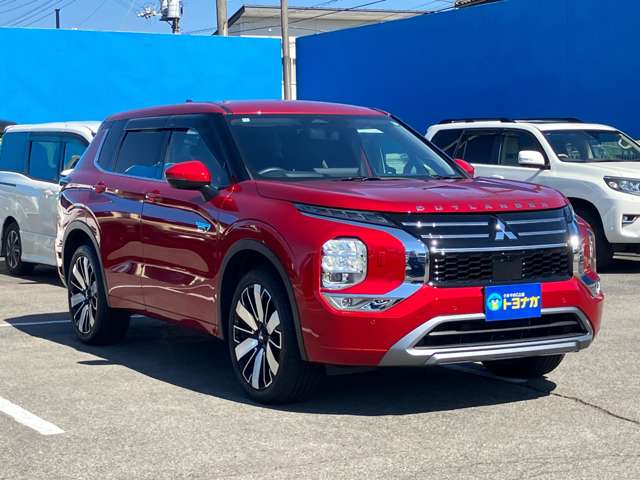 三菱 アウトランダーＰＨＥＶ ＰＨＥＶ ２．４ Ｐ ４ＷＤ R6年 (関東) 99