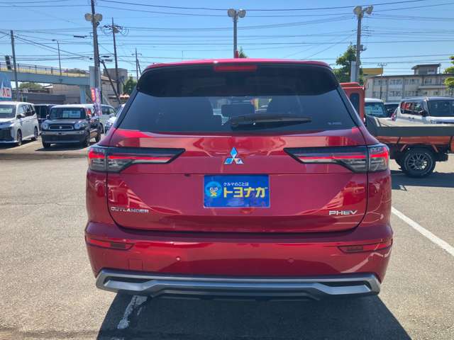 三菱 アウトランダーＰＨＥＶ ＰＨＥＶ ２．４ Ｐ ４ＷＤ R6年 (関東) 99