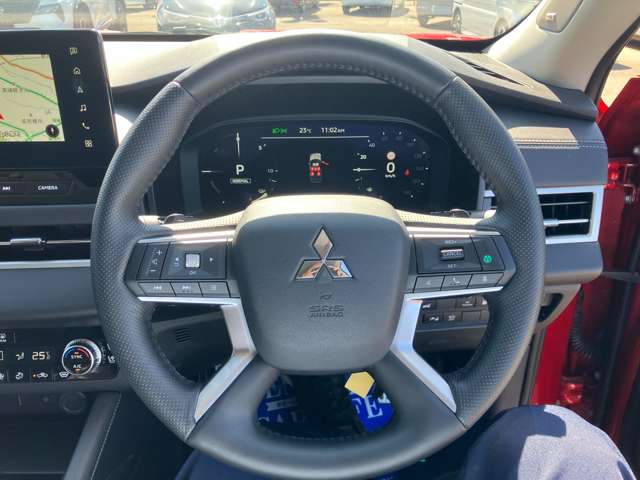 三菱 アウトランダーＰＨＥＶ ＰＨＥＶ ２．４ Ｐ ４ＷＤ R6年 (関東) 99