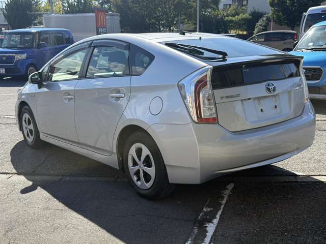 トヨタ プリウス １．８ Ｓ H25年 () 99