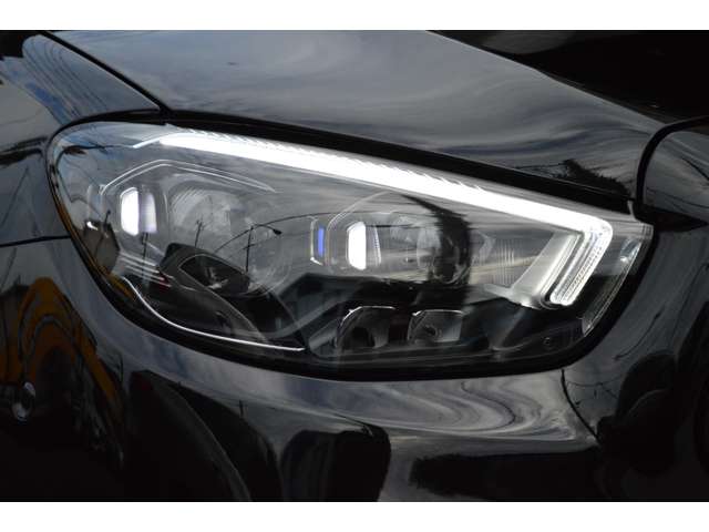 メルセデスベンツ Ｅクラスワゴン Ｅ２００ スポーツ （ＢＳＧ搭載モデル） ＭＰ２０２３０１ R4年 () 99