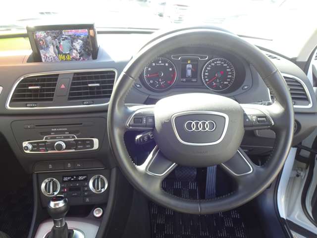 アウディ Ｑ３ ２．０ ＴＦＳＩ クワトロ １７０ＰＳ ４ＷＤ H26年 (東北) 99