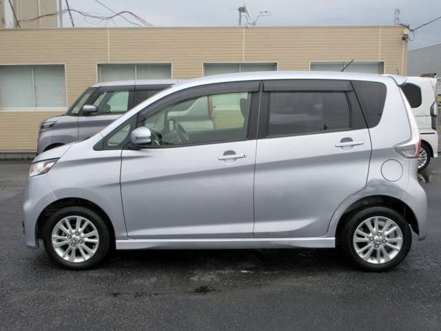 日産 デイズ ６６０ ハイウェイスターＸ H25年 (関東) 99