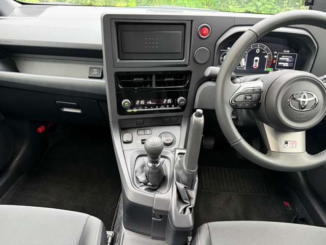 トヨタ ＧＲヤリス １．６ ＲＣ ４ＷＤ R7年 (関東) 99