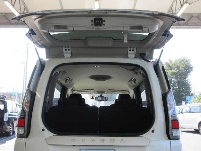 日産 セレナ １．２ Ｅ－ＰＯＷＥＲ ハイウェイスター Ｖ H30年 (関東) 99