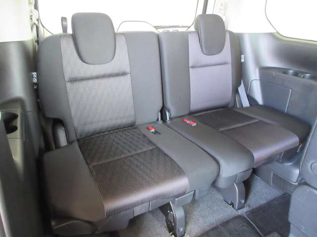 日産 セレナ １．２ Ｅ－ＰＯＷＥＲ ハイウェイスター Ｖ H30年 (関東) 99