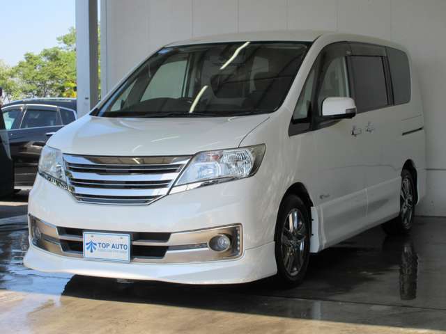 日産 セレナ ２．０ ライダー ブラックライン Ｓ－ＨＹＢＲＩＤ H25年 (関東) 99