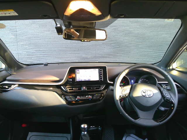 トヨタ Ｃ−ＨＲ １．２ Ｇ－Ｔ R1年 () 99