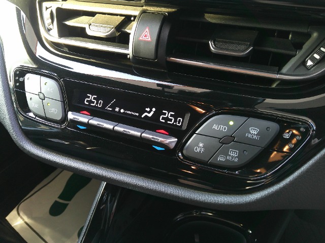 トヨタ Ｃ−ＨＲ １．２ Ｇ－Ｔ R1年 () 99