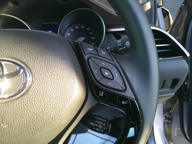 トヨタ Ｃ−ＨＲ １．２ Ｇ－Ｔ R1年 () 99