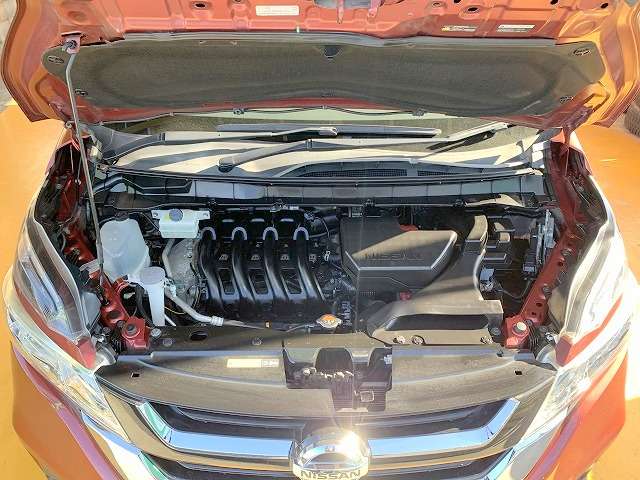 日産 セレナ ２．０ Ｘ H28年 () 99