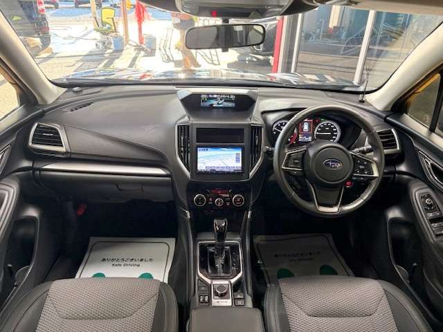 スバル フォレスター　ハイブリッド ２．０ ツーリング ４ＷＤ R6年 (関東) 99