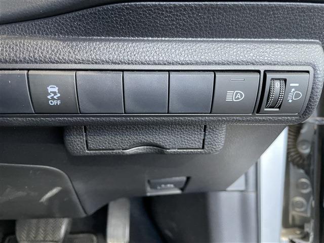 トヨタ カローラ　ツーリング　ハイブリッド １．８ ハイブリッド Ｇ－Ｘ プラス R2年 (甲信越・北陸) 99