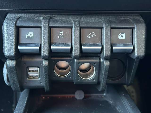 スズキ ジムニー ６６０ ＸＣ ４ＷＤ R6年 () 99