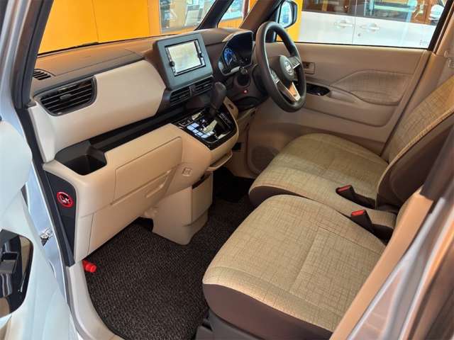 日産 ルークス ６６０ Ｘ R3年 (近畿) 99