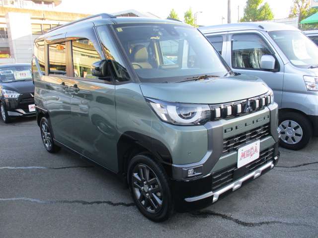 三菱 デリカ　ミニ ６６０ Ｔ プレミアム ４ＷＤ R5年 () 99