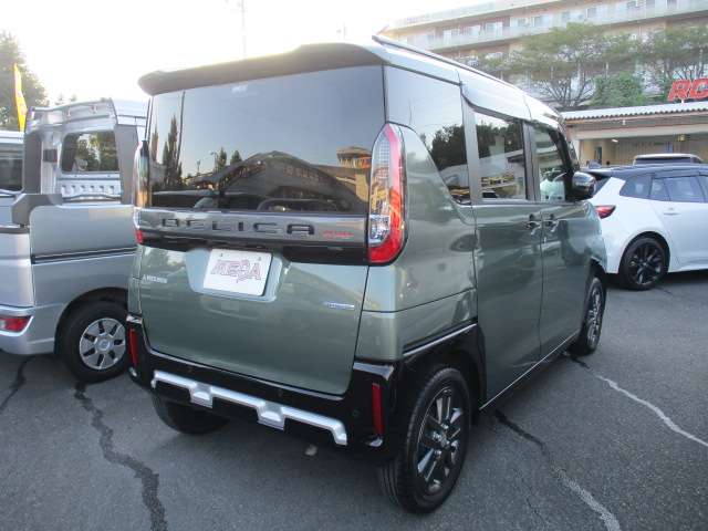三菱 デリカ　ミニ ６６０ Ｔ プレミアム ４ＷＤ R5年 () 99