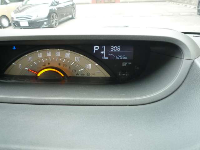 ダイハツ ムーヴ　キャンバス ６６０ Ｌ H29年 (中国) 99