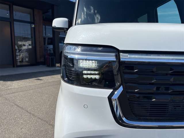 ホンダ Ｎ　ＢＯＸ カスタム ６６０ ターボ R8年 (四国) 99