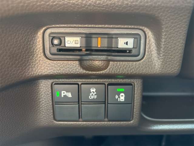 ホンダ Ｎ　ＢＯＸ ６６０ Ｌ R4年 (四国) 99