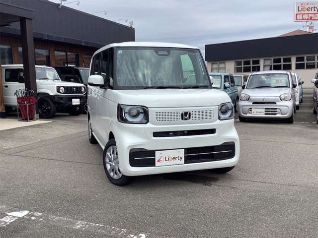 ホンダ Ｎ　ＢＯＸ ６６０ R8年 (四国) 99