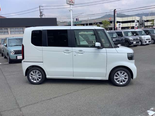 ホンダ Ｎ　ＢＯＸ ６６０ R8年 (四国) 99